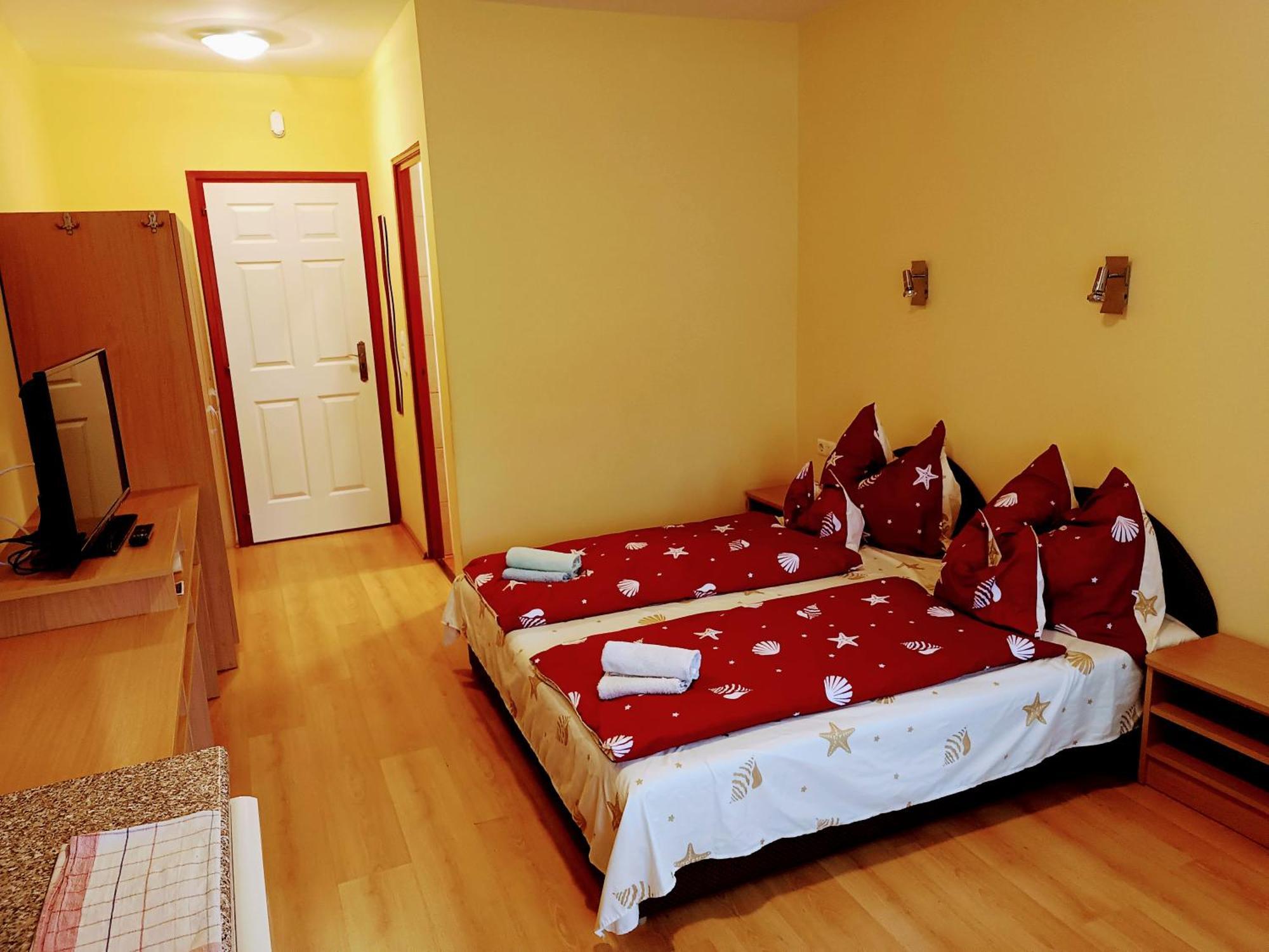 Haus Maria Appartements ザラカロシュ エクステリア 写真