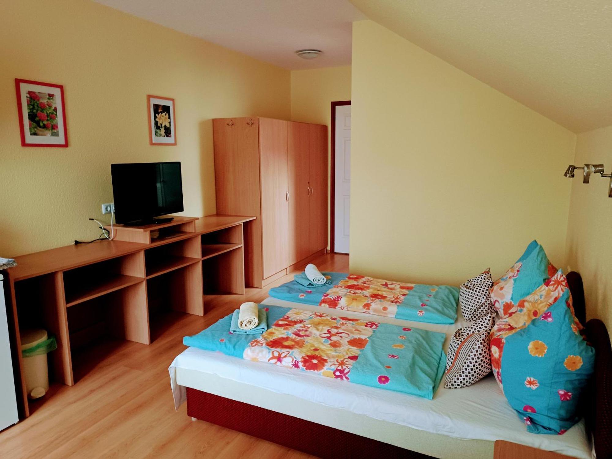 Haus Maria Appartements ザラカロシュ エクステリア 写真