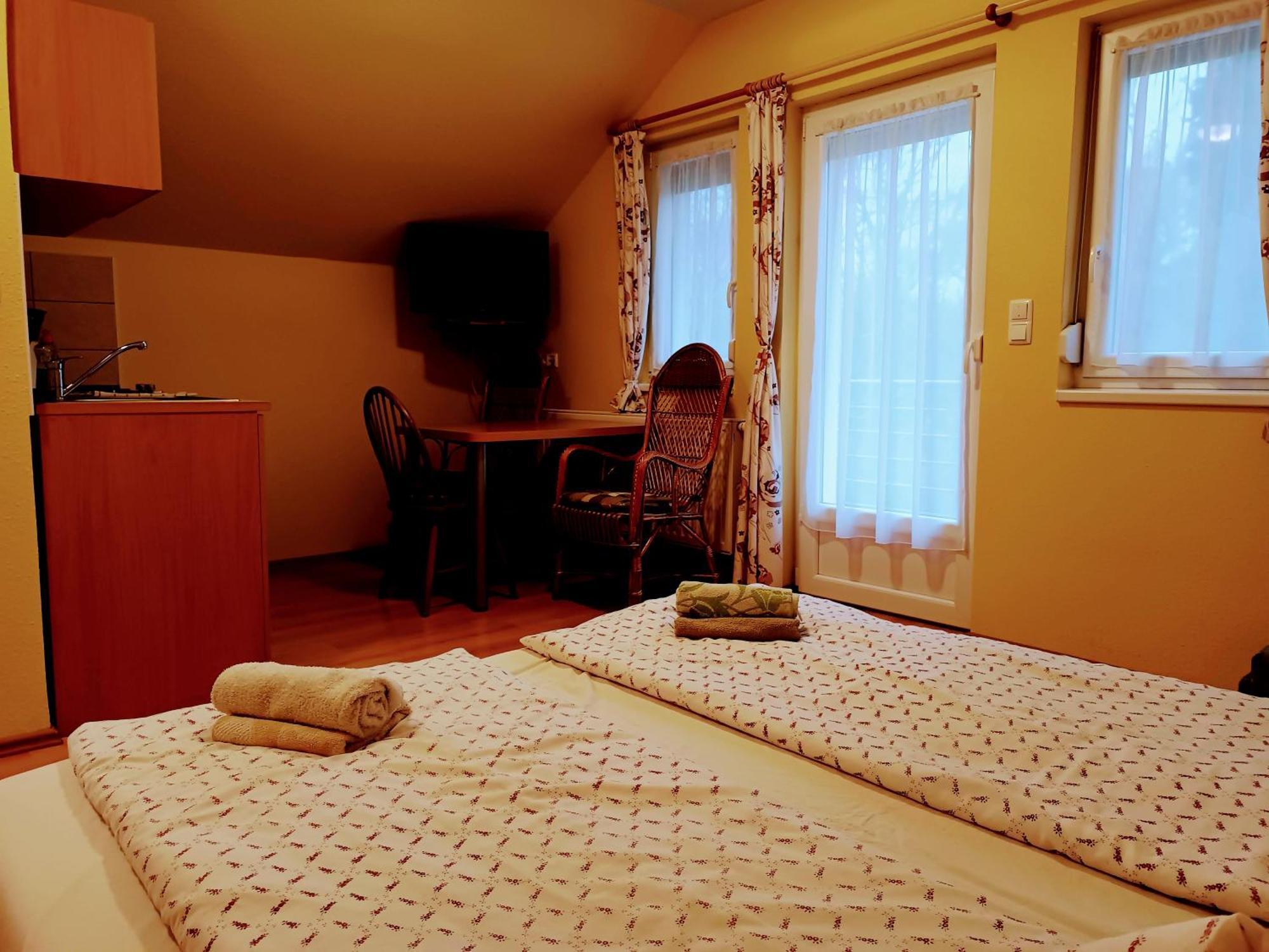 Haus Maria Appartements ザラカロシュ エクステリア 写真